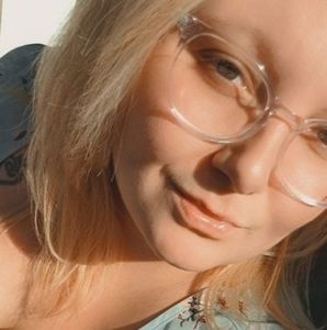 Meet your Posher, Camilla